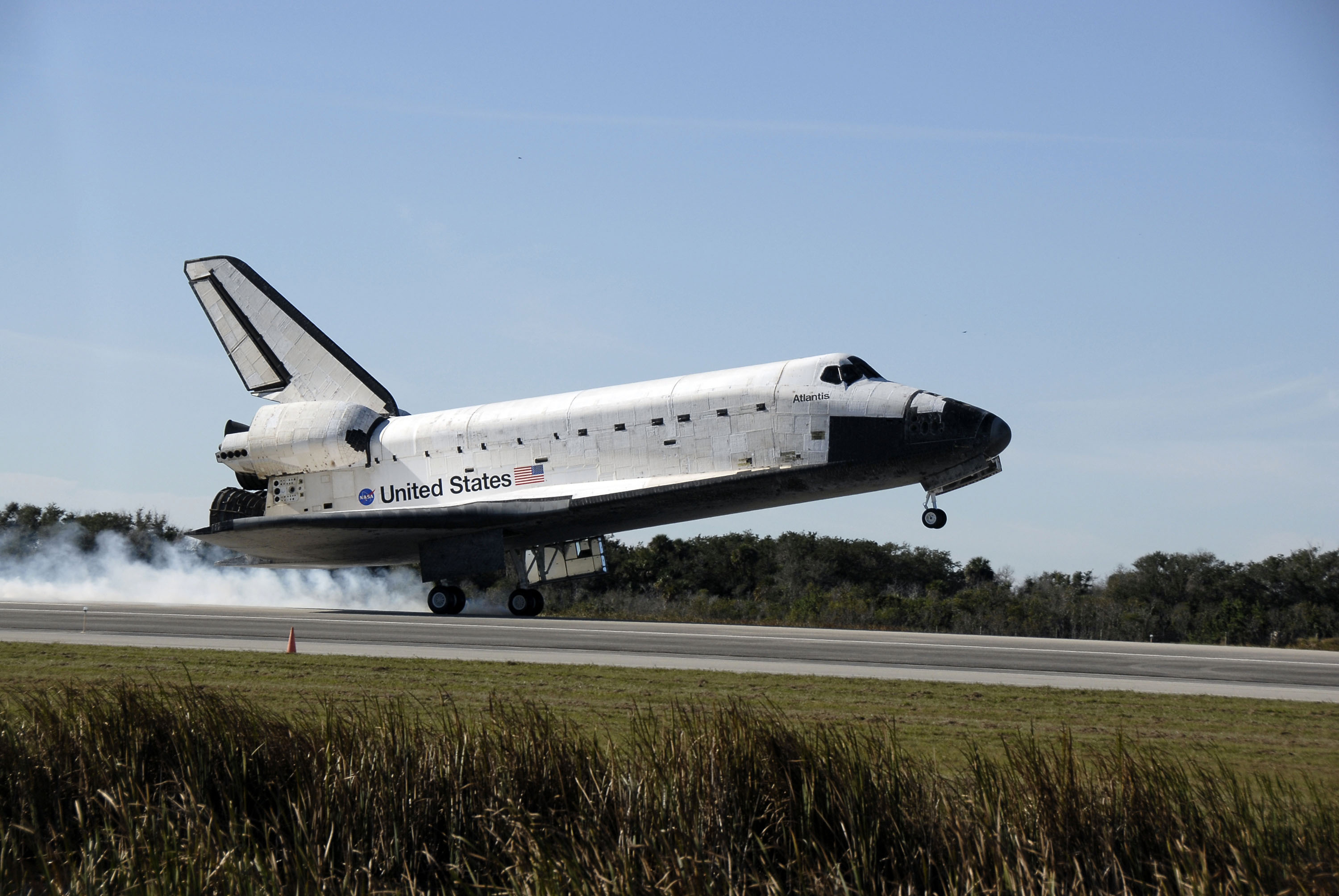 Atlantis touches down